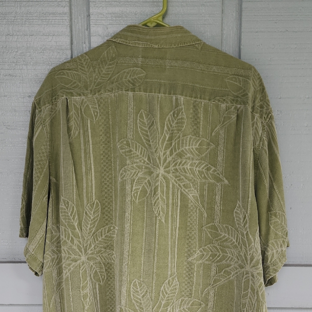 Leaf Patterned Olive Button-Up Shirt - image 3